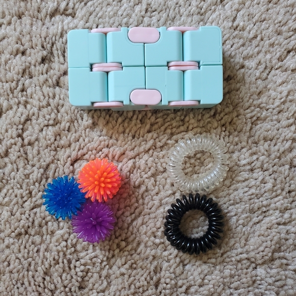 Fidget bundle - Picture 4 of 4